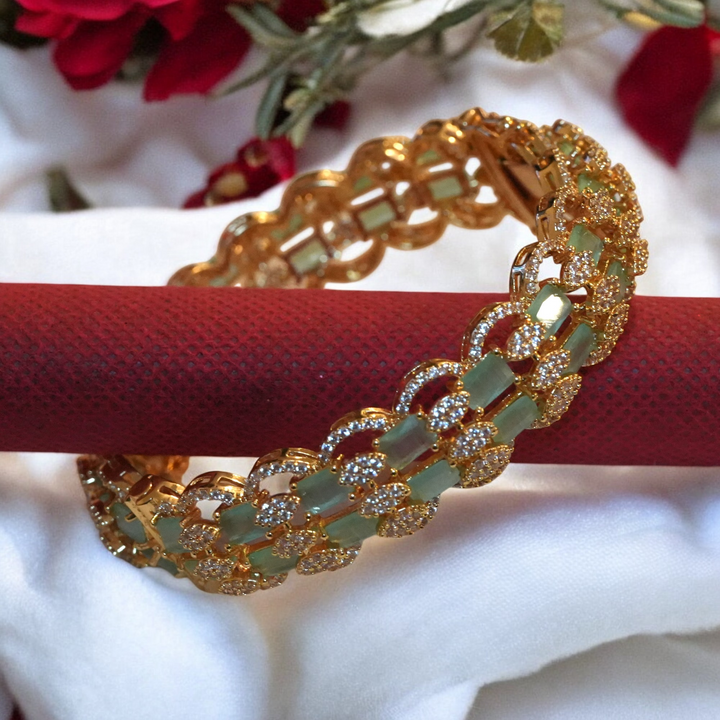 Single Piece Micron CZ AD Emerald Kada Bracelet Size 2.6