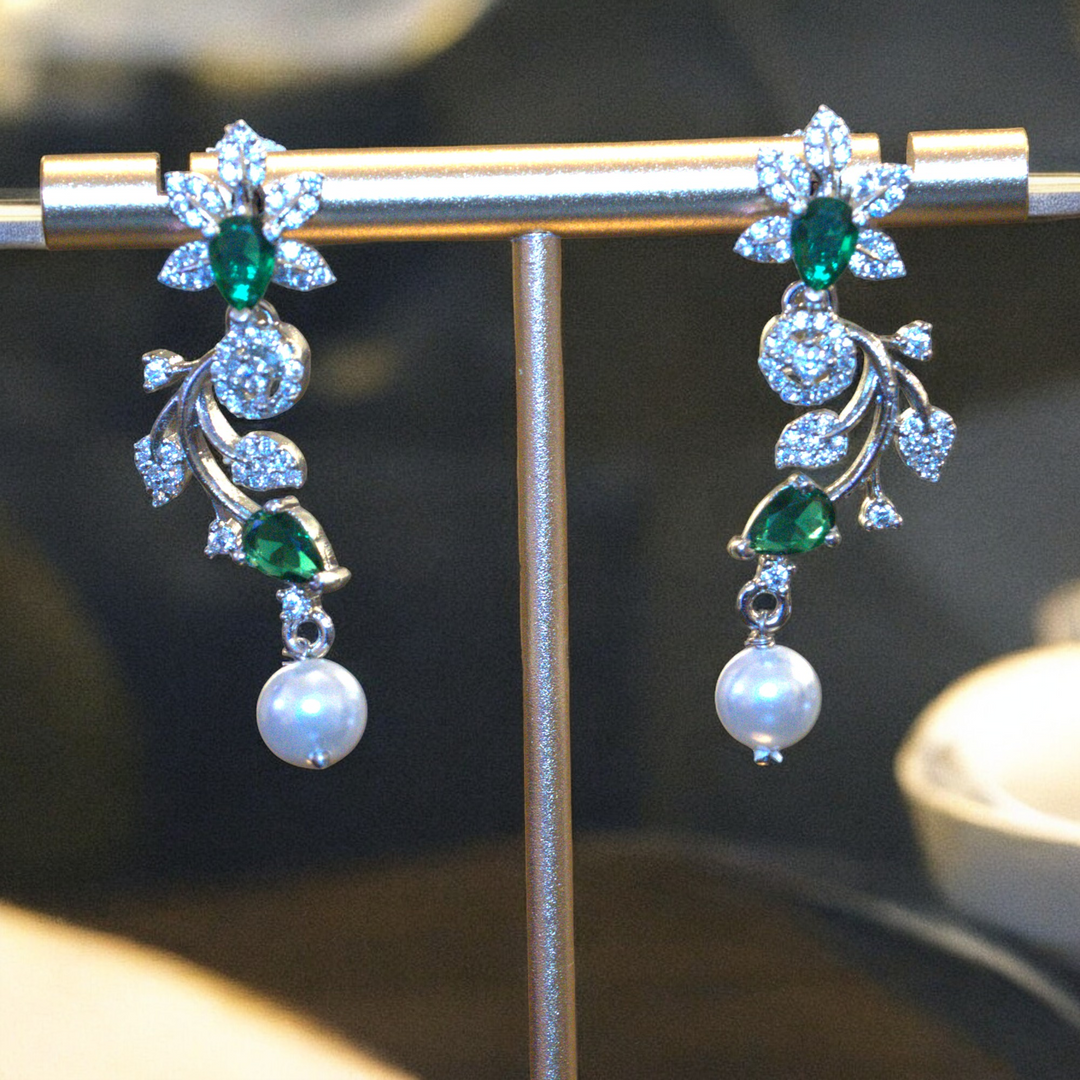 Rhodium CZ White Pearl and Green Stone Fancy Necklace Set